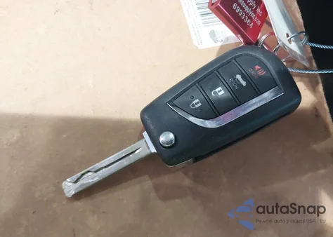 2022 Toyota Corolla Le z USA, uszkodzony, nr VIN JTDEPMAEXNJ197733